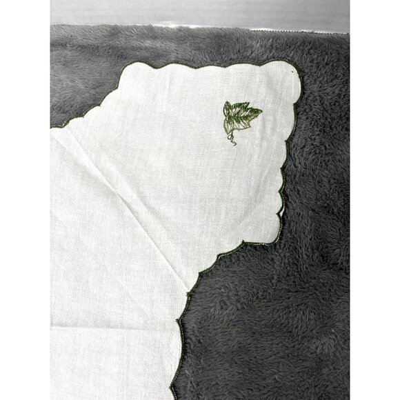 Vtg Embroidered Hndmde Linen Tablecloth 17x17 Square Cottage Country Core Fruits - Picture 8 of 9